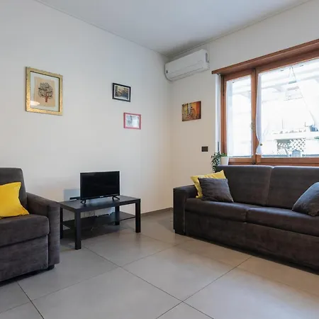 Casa Foa Con Terrazzo A Due Passi Dal Parco By Wonderful Italy Apartamento