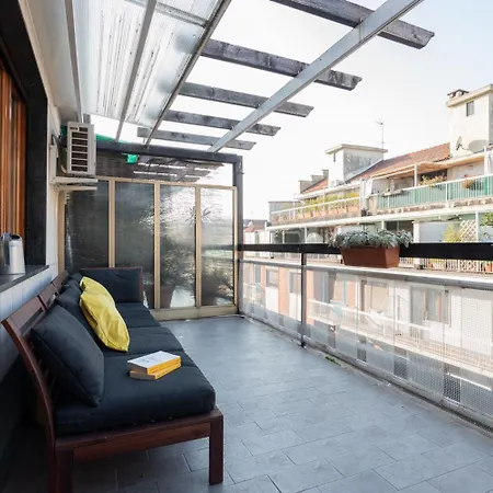 Casa Foa Con Terrazzo A Due Passi Dal Parco By Wonderful Italy